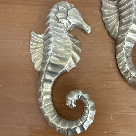 3 Vtg Brass Seahorse Wall Hook Hangers Nautical Coastal Decor Beach House - Picture 3 of 10